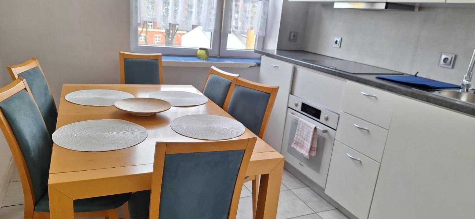 Msc Apartments Chorzow Centrum Bagian luar foto